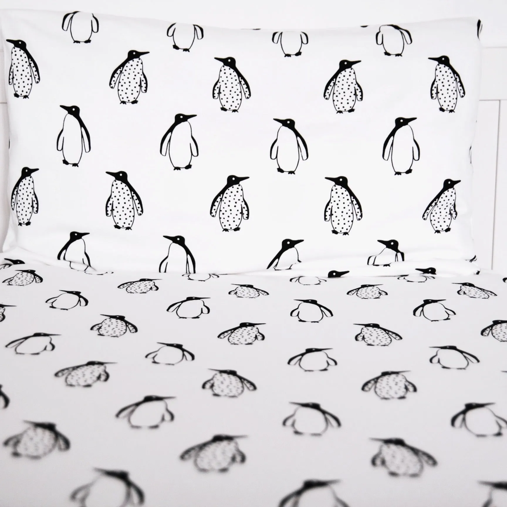 Dino Cotbed Duvet Set