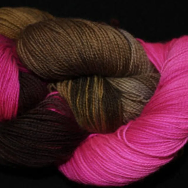 Done Roving - Frolicking Feet Sock