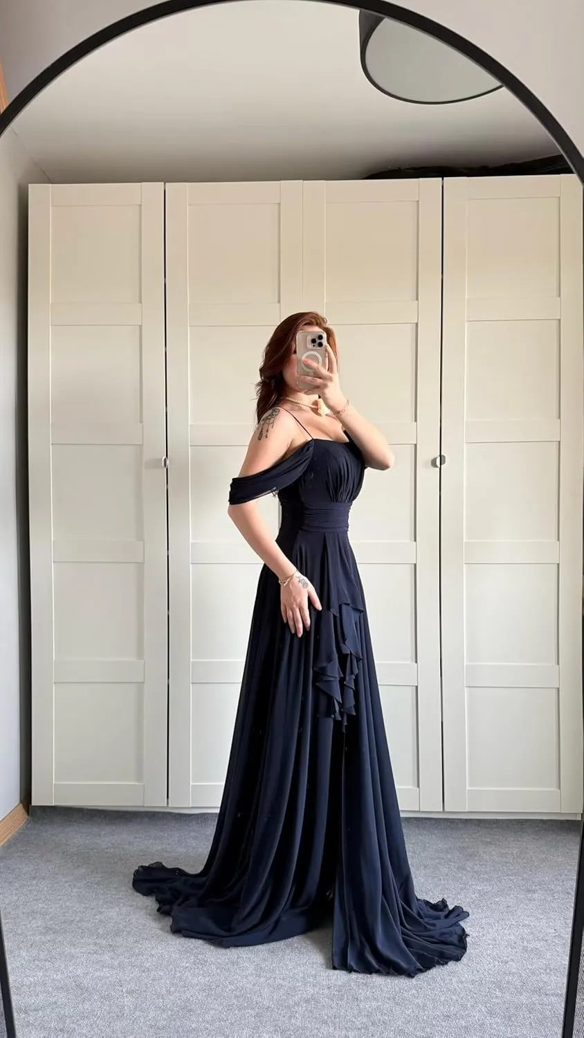 Off The Shoulder Chiffon Bridesmaid Dresses Spaghetti Straps Corset A-Line Black Formal Dress with Slit