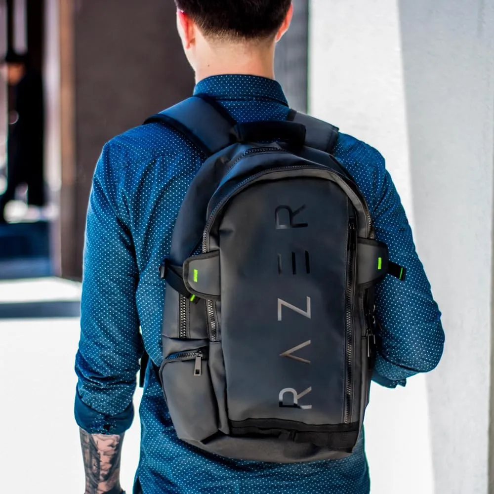 Razer Rogue V2 Backpack (15.6 Inch) - Backpack Fitting Blade 15