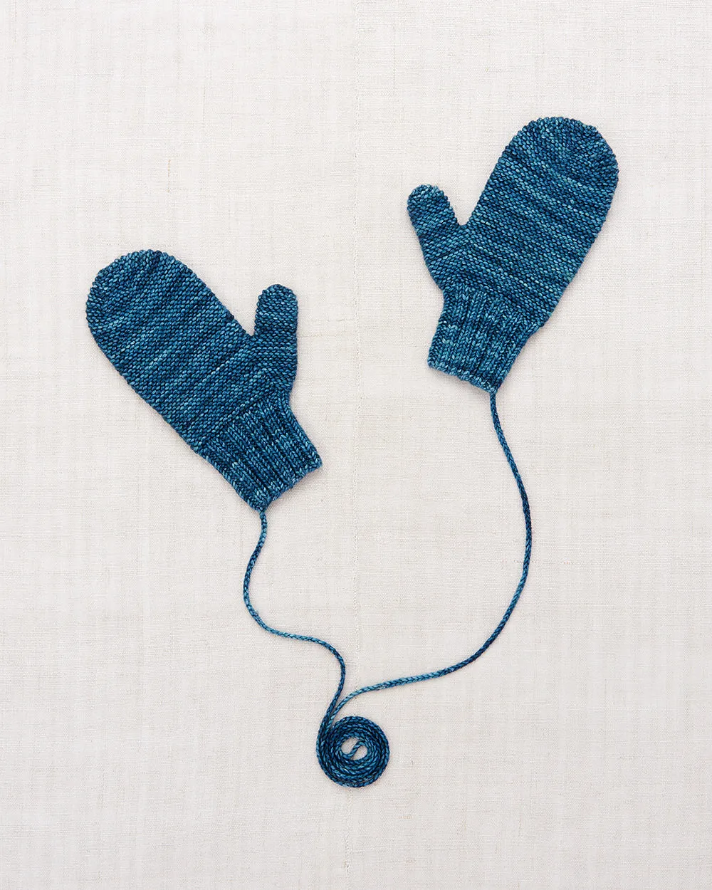 Safe Harbor Mittens in Ocean Space Dye