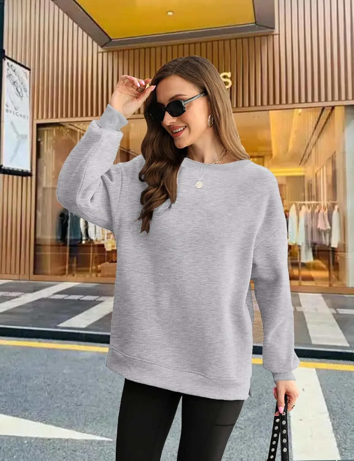 Womens Crew Neck Oversized Sweatshirt with Pockets Long Sleeve Pullover Cotton Hoodies Casual Tops Winter 2025