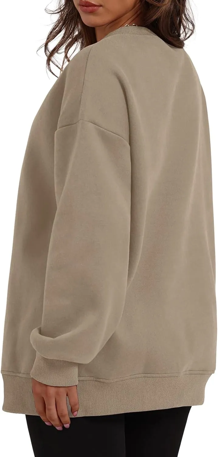 Womens Crew Neck Oversized Sweatshirt with Pockets Long Sleeve Pullover Cotton Hoodies Casual Tops Winter 2025