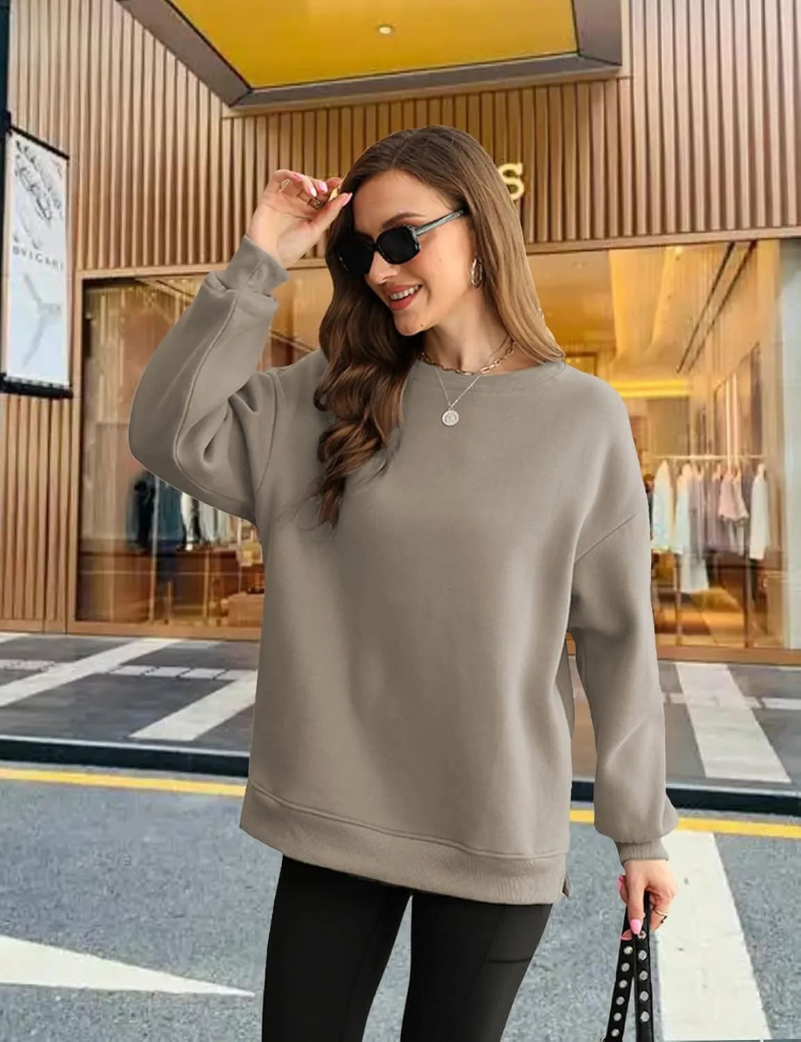 Womens Crew Neck Oversized Sweatshirt with Pockets Long Sleeve Pullover Cotton Hoodies Casual Tops Winter 2025